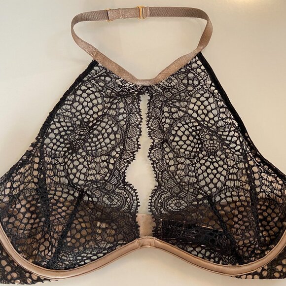 Victoria's Secret Very Sexy Style Bra - Picture 1 of 3
